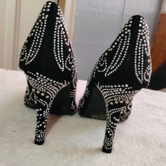 Shiekh Elegant Black Heels Covered In Rhinestone - Picture 3 of 17